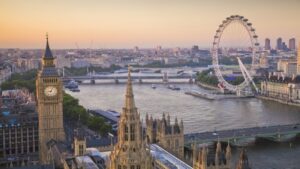 76709-640x360-houses-of-parliament-and-london-eye-on-thames-from-above-640